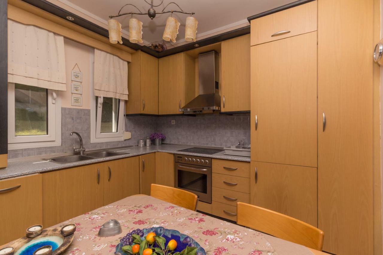 Kyrana Apartments Палиури Экстерьер фото